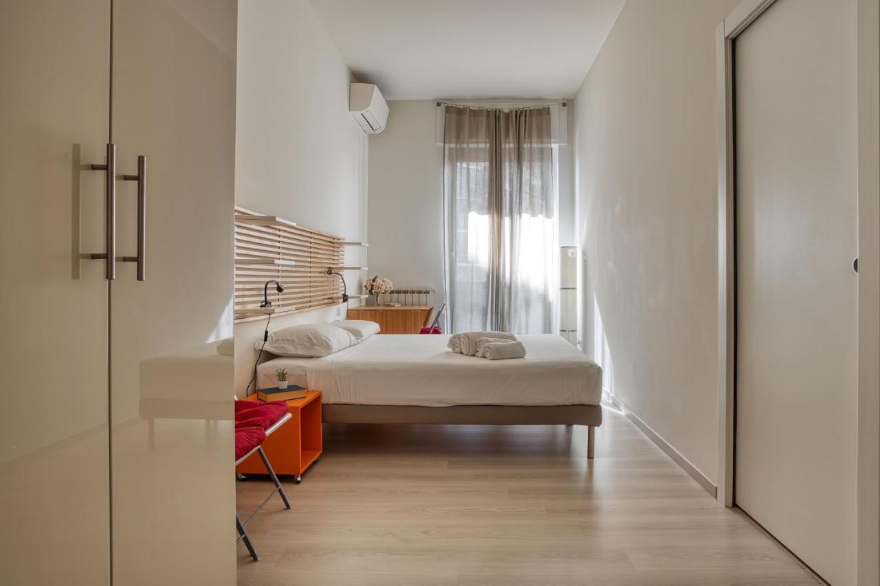 Joivy Vibrant 2Bed Apt With Balcony Милан Экстерьер фото