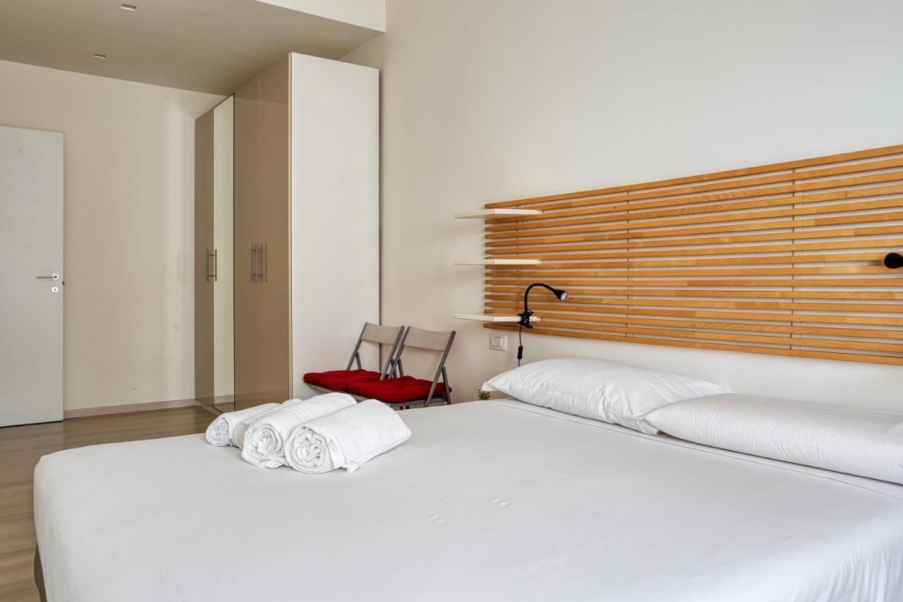Joivy Vibrant 2Bed Apt With Balcony Милан Экстерьер фото